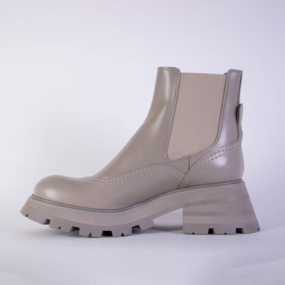 Alexander McQueen Elegant Taupe Brushed Leather Chelsea Boots